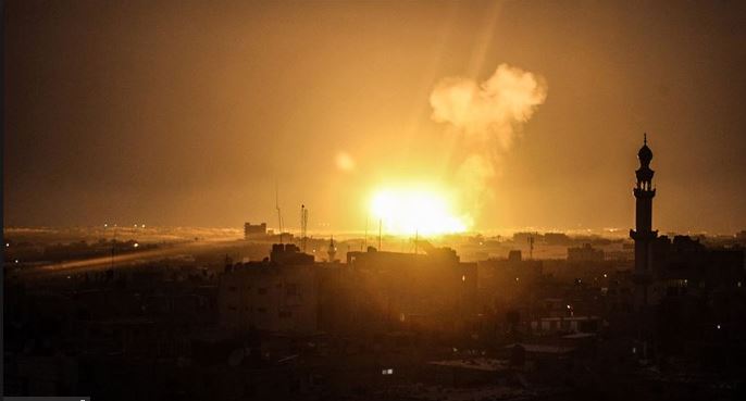 İsrail’den Gazze’ye iki hava saldırısı.