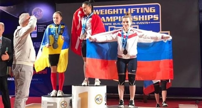 Female Turkish weightlifter becomes European champion