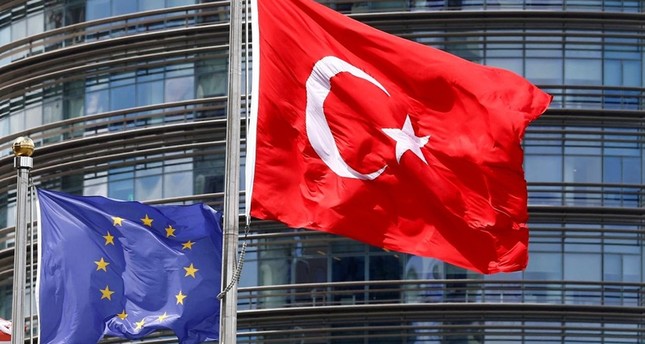 Turkey blasts European Parliament over its position on Syria op