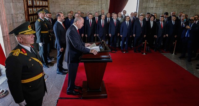 أردوغان: العالم رأى عزيمتنا في تدمير الممر الإرهابي على حدودنا