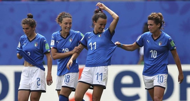 Italy's female footballers fight law limiting professional status