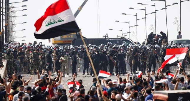 Chaos prevails in Iraq amid renewed violent protests