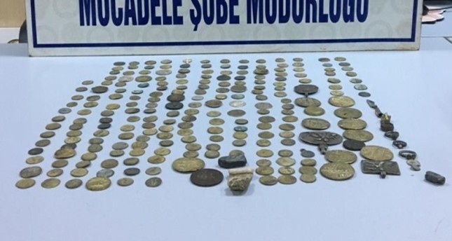 Police seize 236 ancient coins in eastern Turkey’s Batman