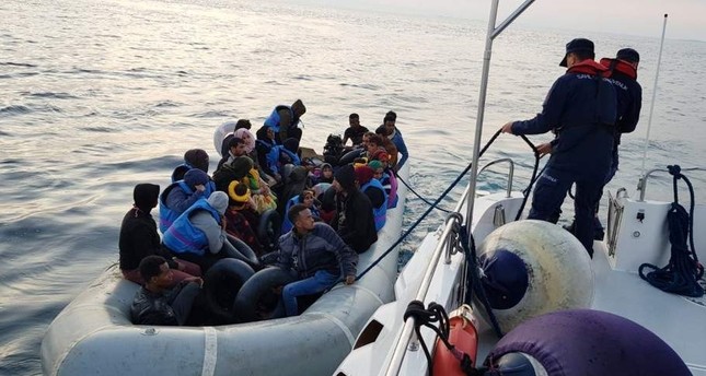 173 irregular migrants held in western İzmir