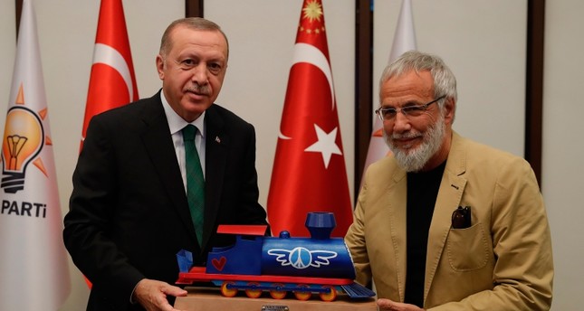المغني البريطاني يوسف إسلام يدعو أردوغان لافتتاح مسجد كامبردج