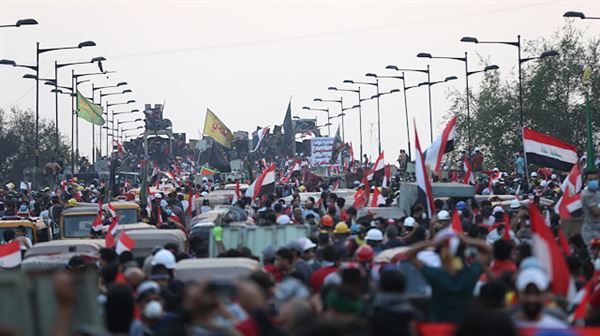 Iranians urged to postpone trips to protest-hit Iraq