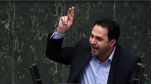 نائب إيراني ينتقد تأييد أعضاء بالبرلمان 'ي ب ك' الإرهابي