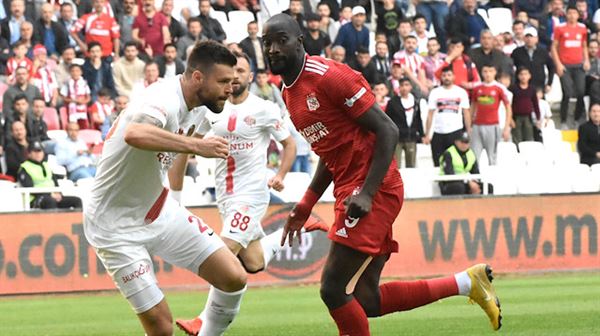 Demir Grup Sivasspor – Antalyaspor: 2-1 (MAÇ ÖZETİ)