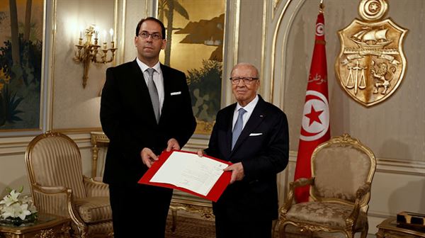 Tunisia dismisses foreign, defense ministers