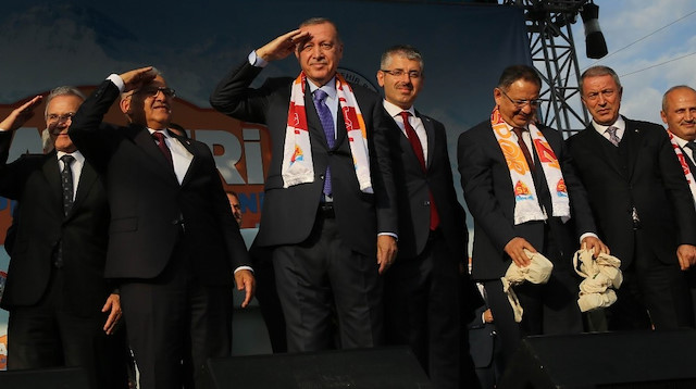 Cumhurbaşkanı Erdoğan AK Parti Kayseri İl Teşkilatı etkinliğinde…