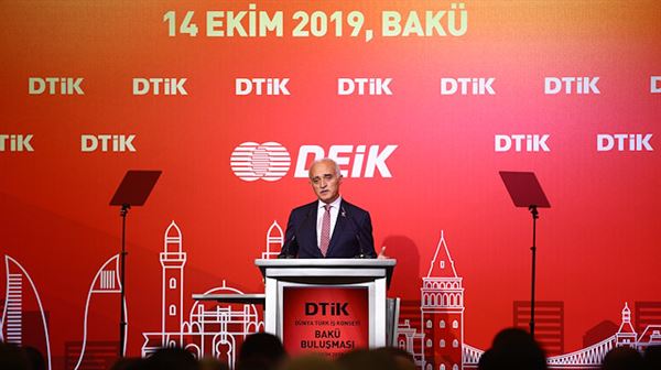 'Business world must fight campaigns to smear Turkey'