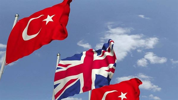 وزير الدفاع البريطاني: تركيا بحاجة لأن تدافع عن نفسها من الإرهاب
