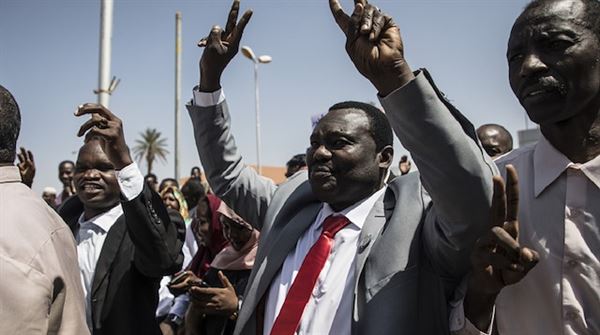 السودان..وفد من حركة متمردة يصل الخرطوم لأول مرة منذ 14 عاما