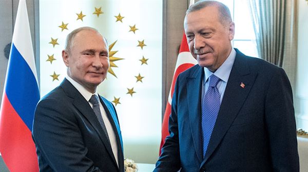 Putin, Erdoğan to discuss Turkey's operation in Syria on Tuesday