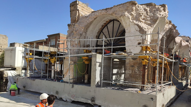 Hasankeyf'teki son eser El Rızık Cami: 1700 tonluk gövdesi taşınıyor