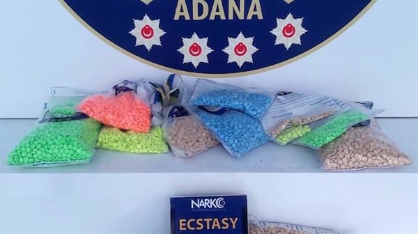 Nearly 28,000 illicit pills seized in Turkey