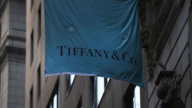 Louis Vuitton, Tiffany'i almak için görüşüyor