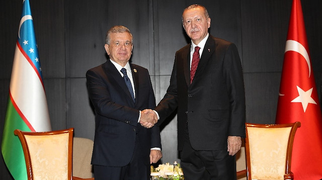 Cumhurbaşkanı Erdoğan Azerbaycan'da: Özbekistan lideri ile görüştü