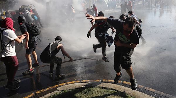 Death toll rises to 13 in ongoing Chile protests