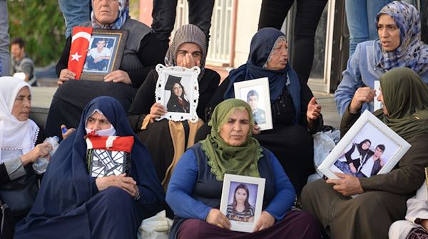 'Give our children back': Families cry out to PKK/YPG