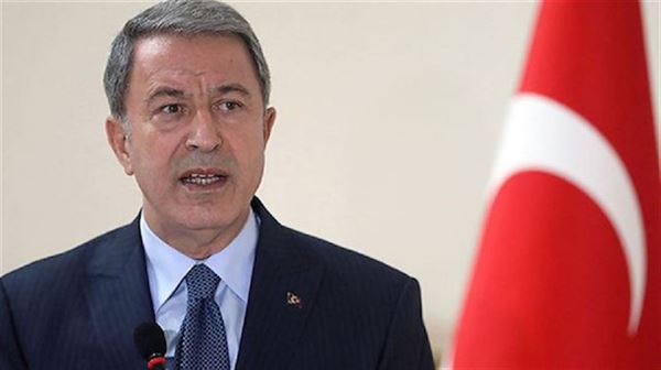 تصريحات نارية.. وزير الدفاع التركي يحذّر باستئناف 'نبع السلام'