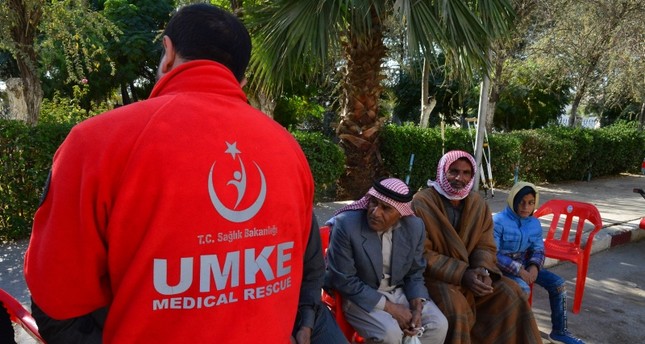 “جيش المتطوعين” التركي يقدم الخدمات الصحية في منطقة “نبع السلام”