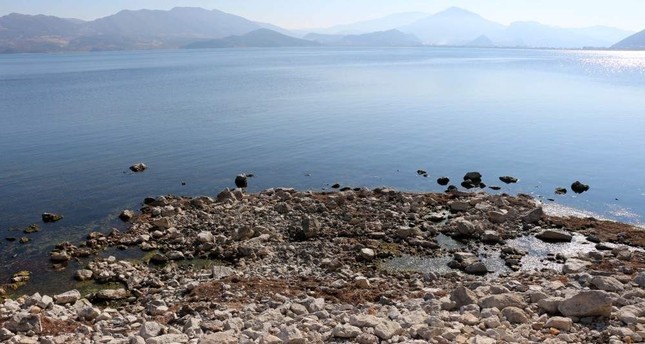 Climate change causes one of Turkey's largest lakes to shrink
