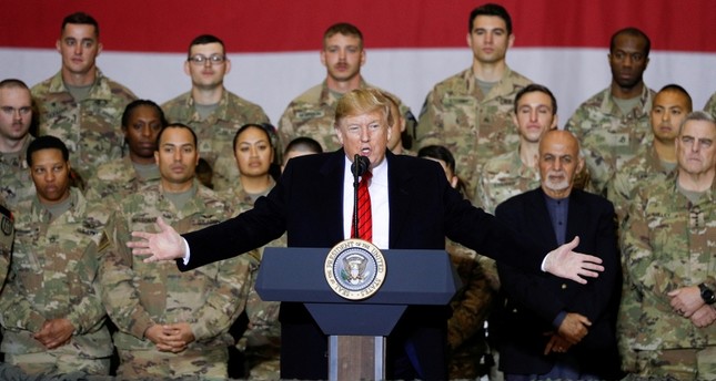 ترامب يصل أفغانستان ويلتقي القوات الأمريكية في زيارة غير معلنة بمناسبة…
