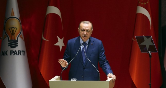 أردوغان يعد بمزيد من خفض الفائدة خلال 2020 ويحث المستثمرين على…
