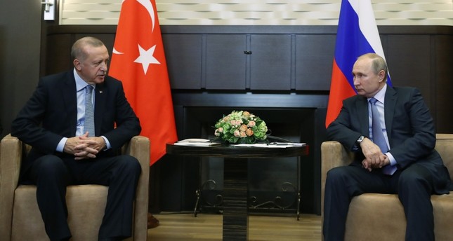 أردوغان وبوتين يبحثان هاتفيا آخر التطورات في سوريا