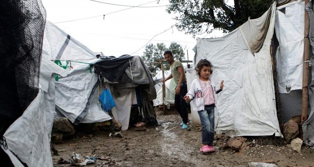 Greece passes controversial asylum law