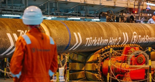 Gazprom says both legs of TurkStream pipeline filled with gas