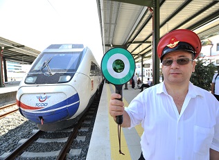 Sivas-Ankara Yüksek Hızlı Tren Projesinde ilk deneme sürüşü aralık ayı…
