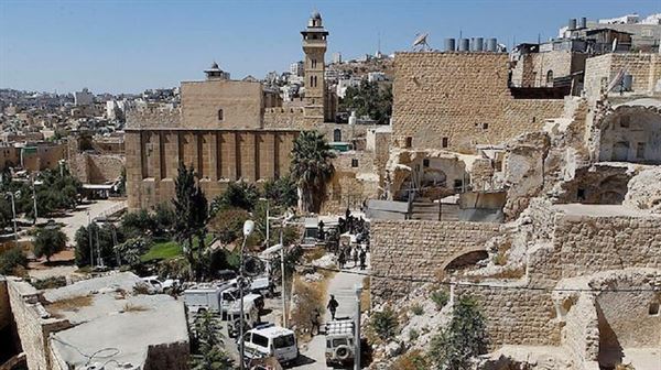فلسطين تحث 'اليونسكو' على التدخل لحماية الحرم الإبراهيمي