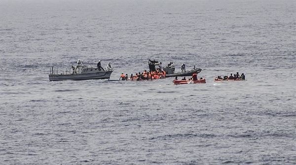إنقاذ 43 مهاجرًا قبالة سواحل تونس