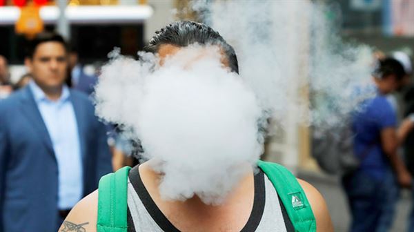 Vaping-related deaths in US rise to 37: health agency