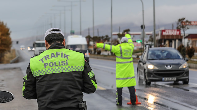 Kış lastiği takma zorunluluğu 1 Aralık'ta başlıyor: Ücreti 60 liradan…