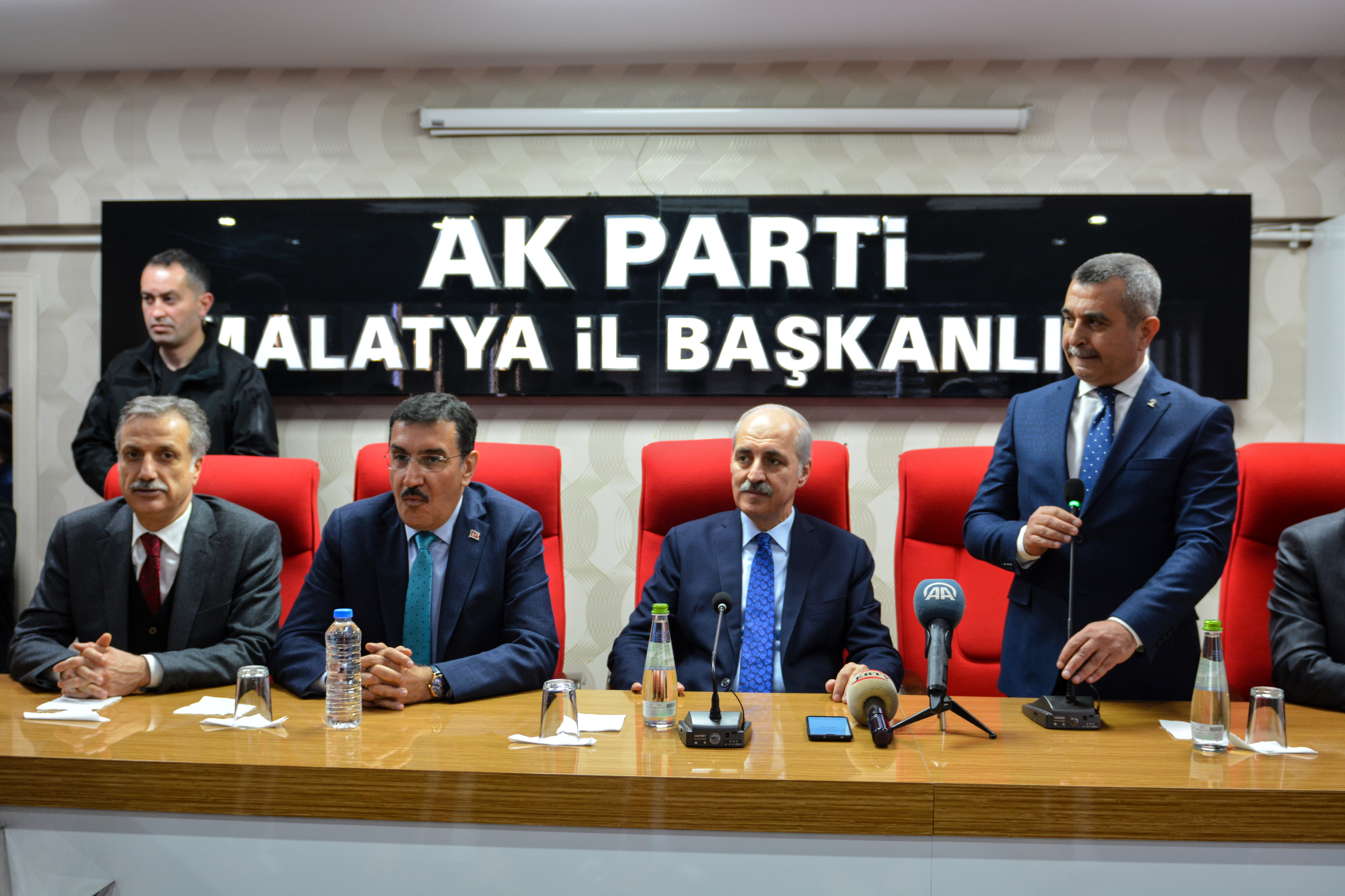AK Parti Genel Başkanvekili Kurtulmuş: Darbecilerin ismini Türkiye'den…
