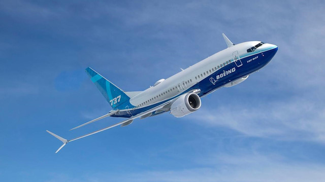 Boeing’de yeni skandal: Uçakta çatlama meydana geldi acil iniş yaptı