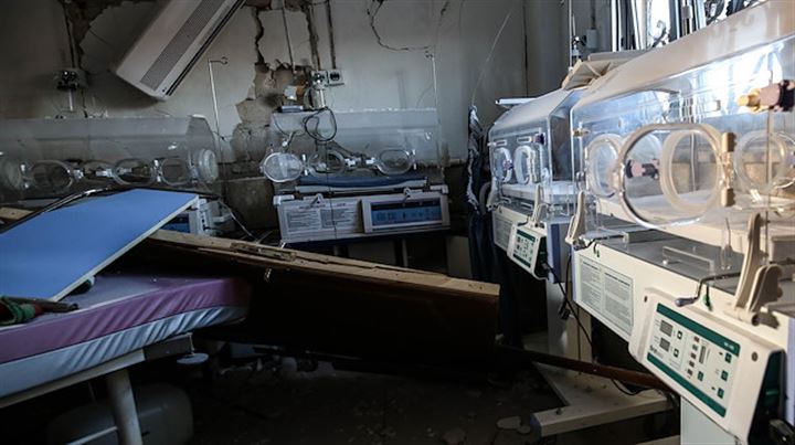 Rusya, İdlib'teki bir hastaneyi vurdu: Saldırıdan sonra kuvözde…