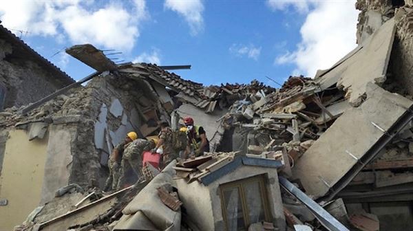 ألبانيا.. ارتفاع عدد ضحايا الزلزال إلى 6 قتلى و300 مصاب