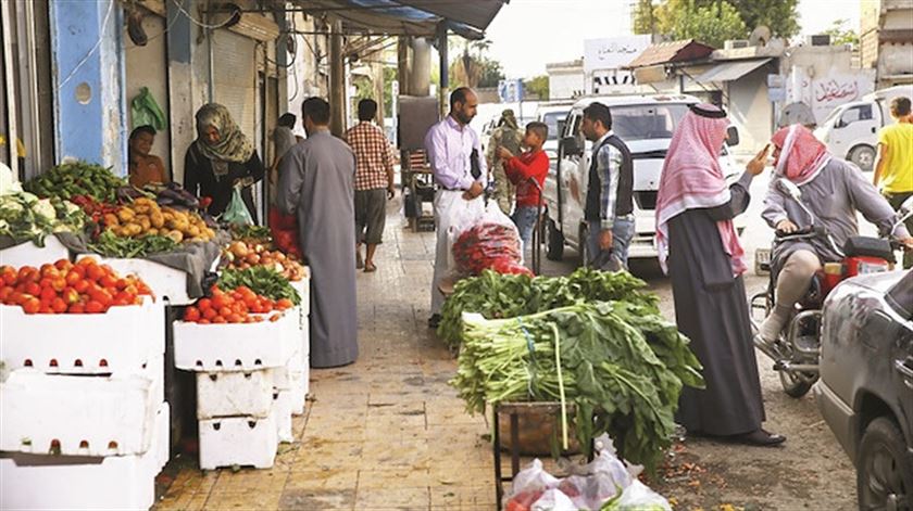 Barış Pınarı Harekatı ile terörden temizlenen Tel Abyad'da yol ve…