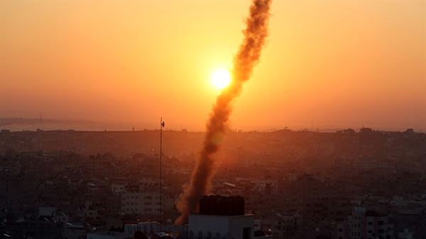 Palestinian fighters in Gaza fire rockets into Israel