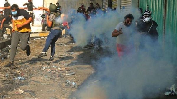 العراق.. مقتل متظاهر وإصابة 98 في مواجهات مع الأمن