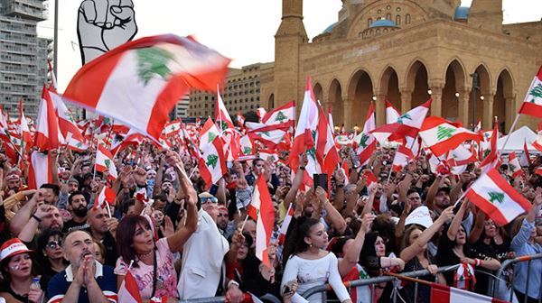 Protesters block roads in Beirut, other parts of Lebanon