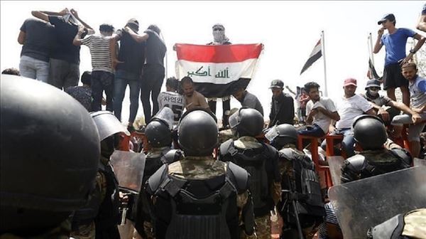 العراق.. فتح تحقيق بشأن اعتداء ضابط على إحدى الطالبات