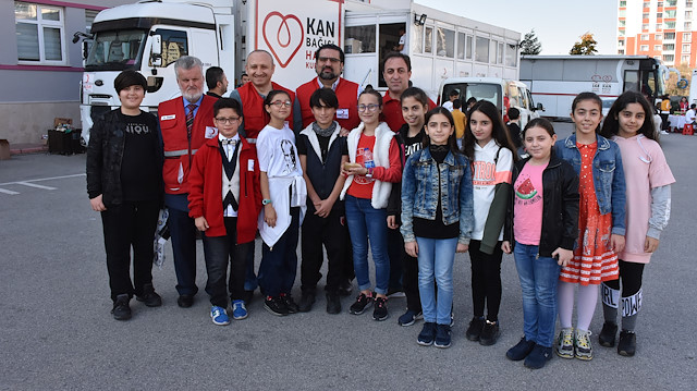 Samsun'da Baruthane Ortaokulu'ndaki kan bağışı kampanyasında rekor