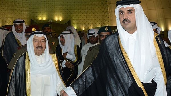 بعد خطوة إعادة اللحمة الخليجية…أمير الكويت يوجه رسالة تهنئة إلى أمير…