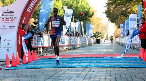 Kenyan, Ethiopian athletes win 41st Istanbul Marathon