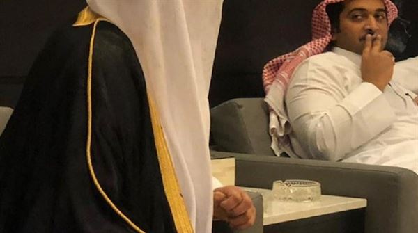 هل أطاحت 'سيجارة قطرية' بسفير السعودية في الأردن؟ (شاهد)